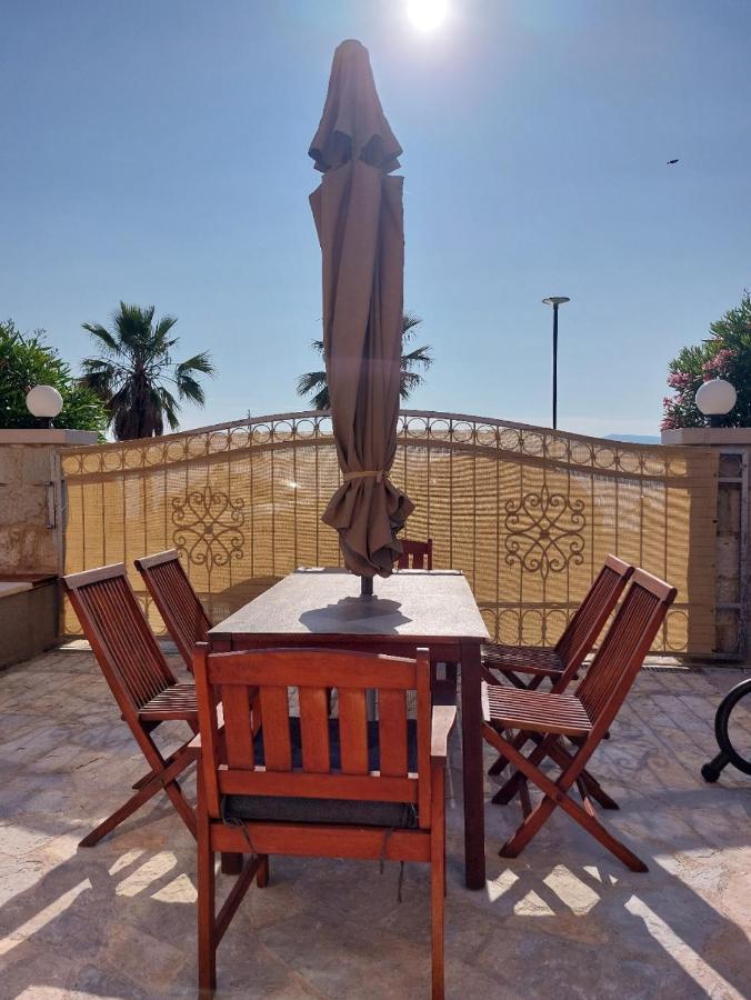 Apartments Maris Vranjic Экстерьер фото