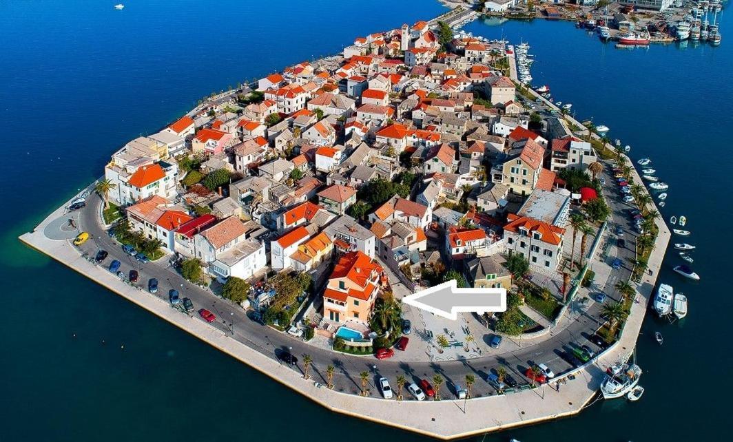 Apartments Maris Vranjic Экстерьер фото